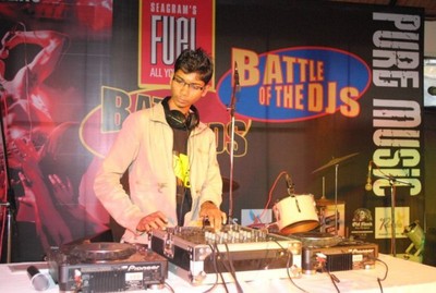 Dj Su-myth